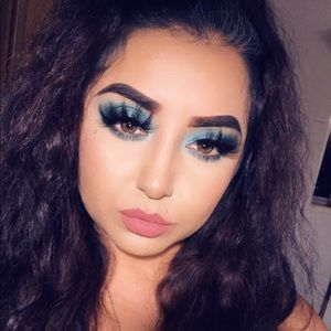 Meet your Posher, Teresa